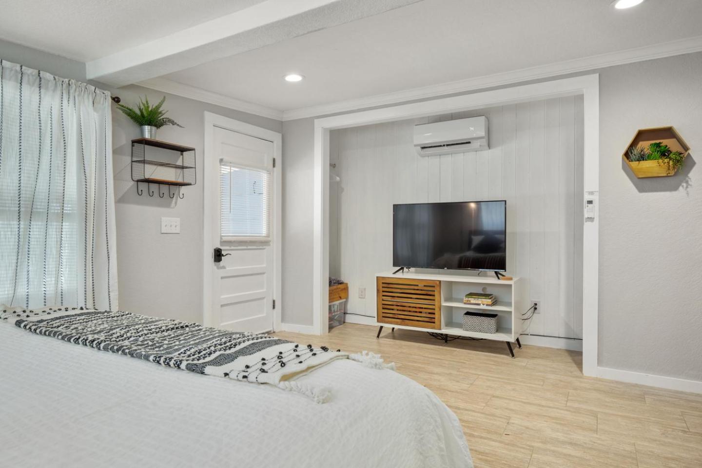 Downtown Studio 1 At Beer Ranch Project Inn Wimberley Luaran gambar